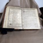 1608 English GENEVA Bible printed in London by Robert Barker - Image 15